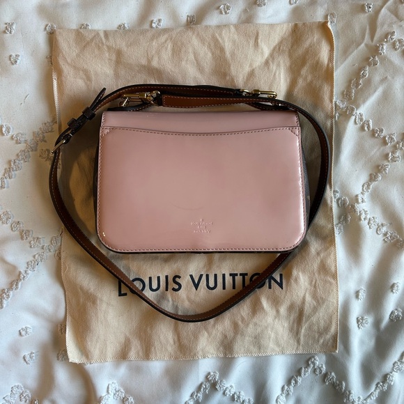 Louis Vuitton Blush Pink Cherrywood Handbag Vernis with Monogram Canvas BB - Picture 3 of 5
